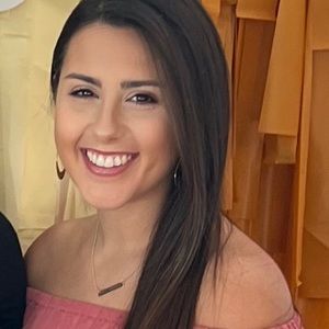 Meet your Posher, Leah